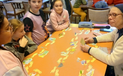 A la recherche des trésors cachés dans le désert (Ecole de prière pour enfants)