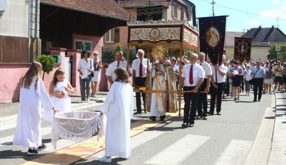 La Fête-Dieu à nouveau célébrée dans la vallée